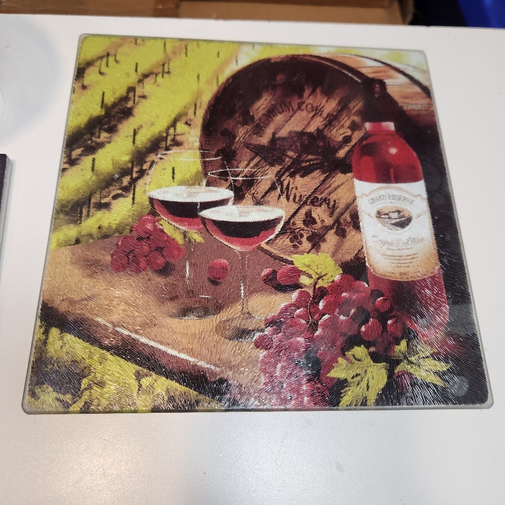 Small Glass Cutting Board 8" x 8"